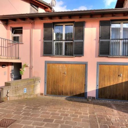 Ferienwohnung Casa Vacanza Angolo Della Corte Como Exterior foto