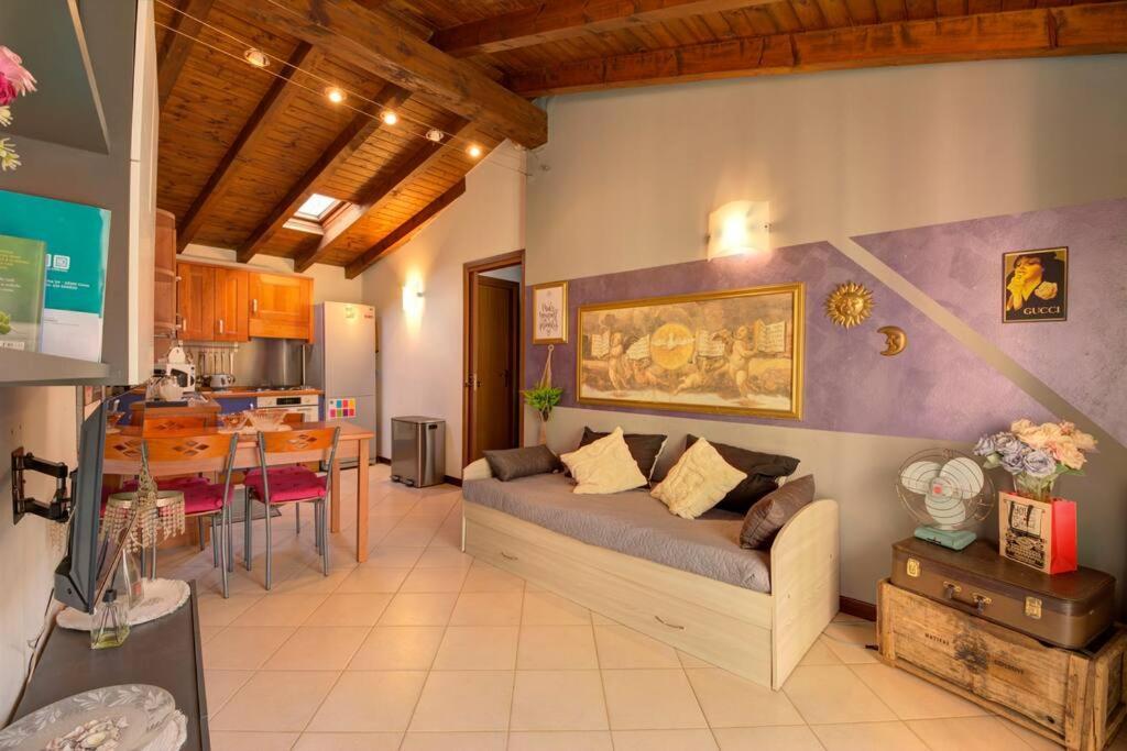 Ferienwohnung Casa Vacanza Angolo Della Corte Como Exterior foto